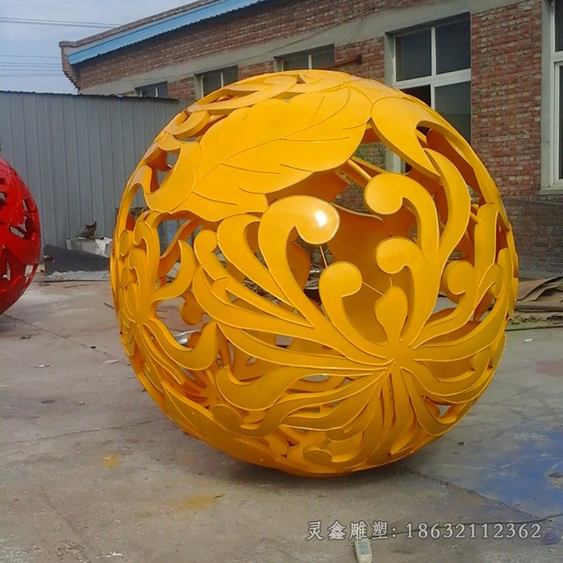 不锈钢镂空球街边景观铜雕