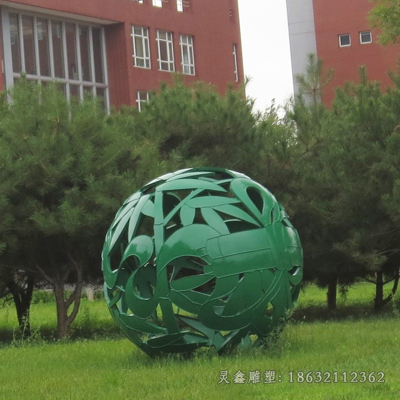 不锈钢镂空球别墅景观铜雕