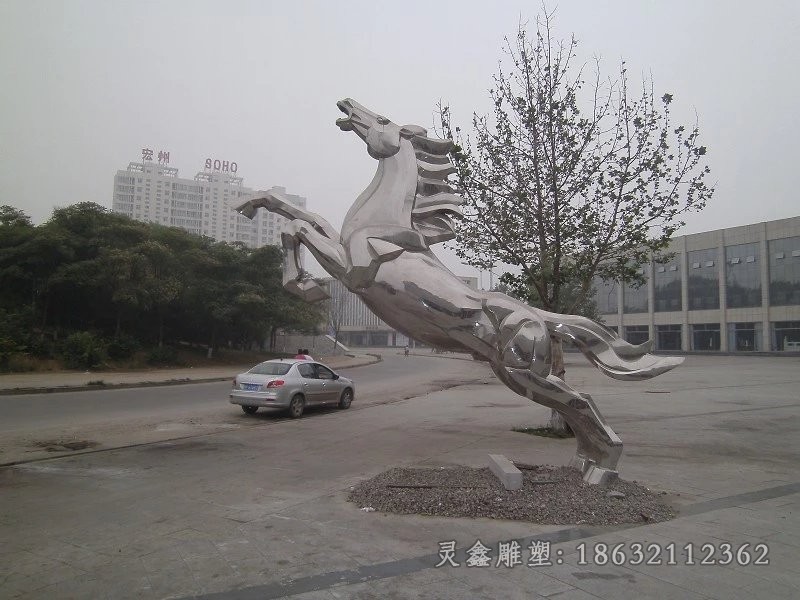 不锈钢奔马公园景观雕塑