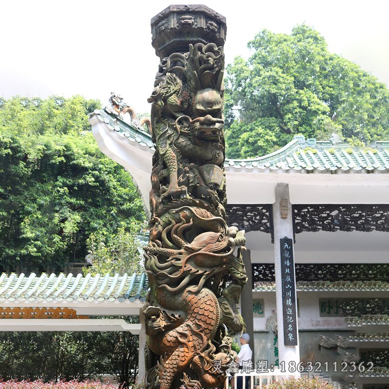 铜雕龙柱 (3)