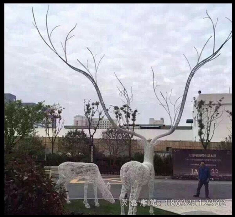 不锈钢梅花鹿广场动物雕塑