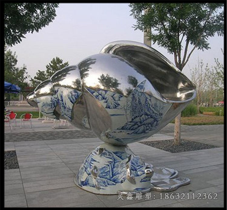 不锈钢海螺园林景观雕塑