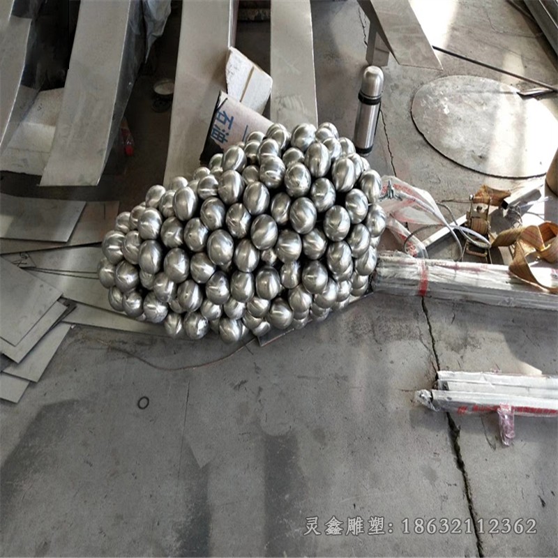 不锈钢葡萄城市景观雕塑