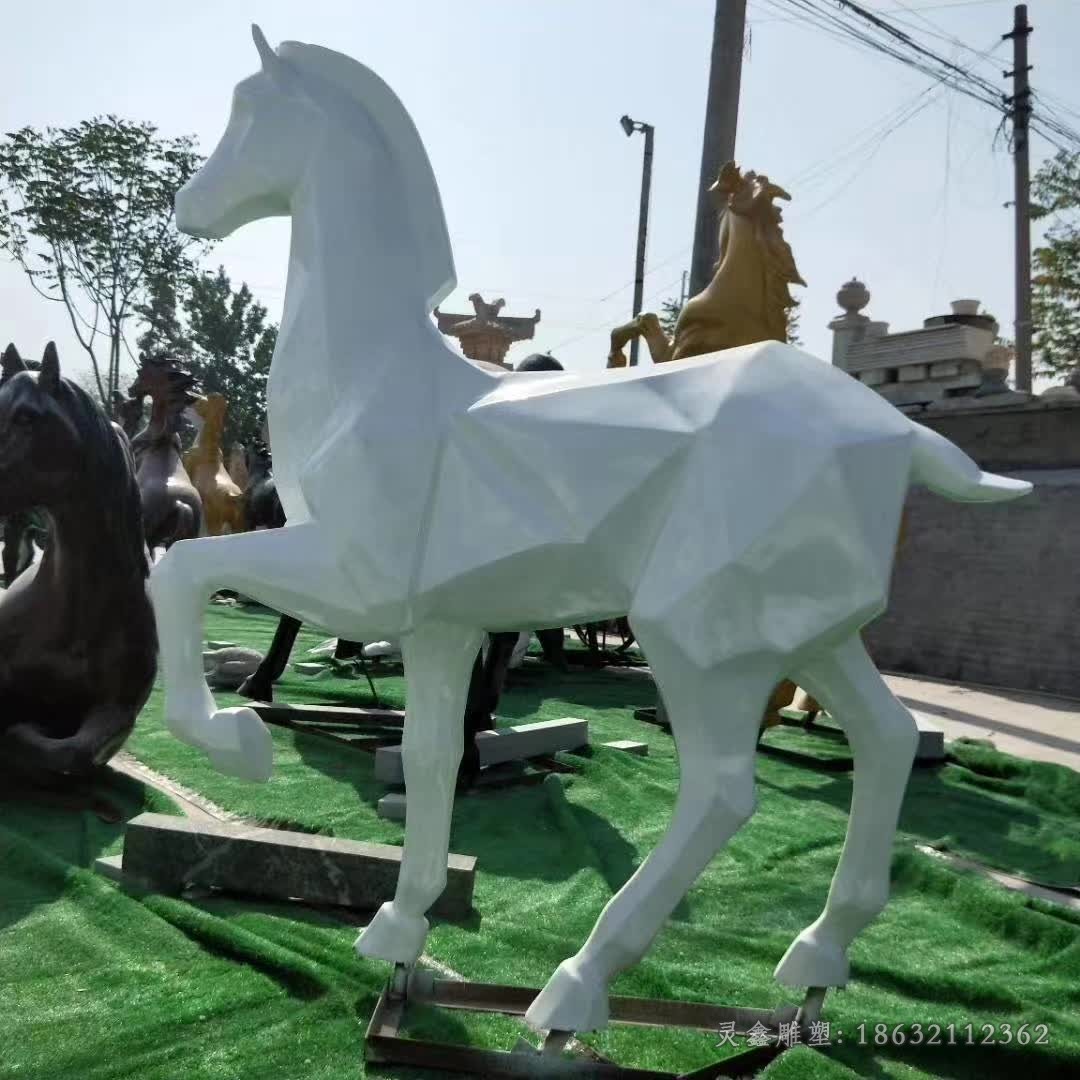不锈钢几何马广场景观雕塑