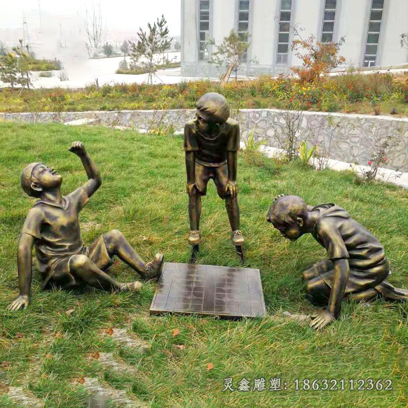 下棋人物铜雕 (4)