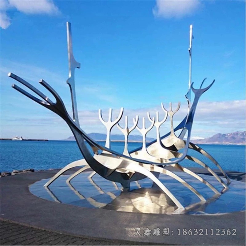 不锈钢镜面抽象船广场雕塑