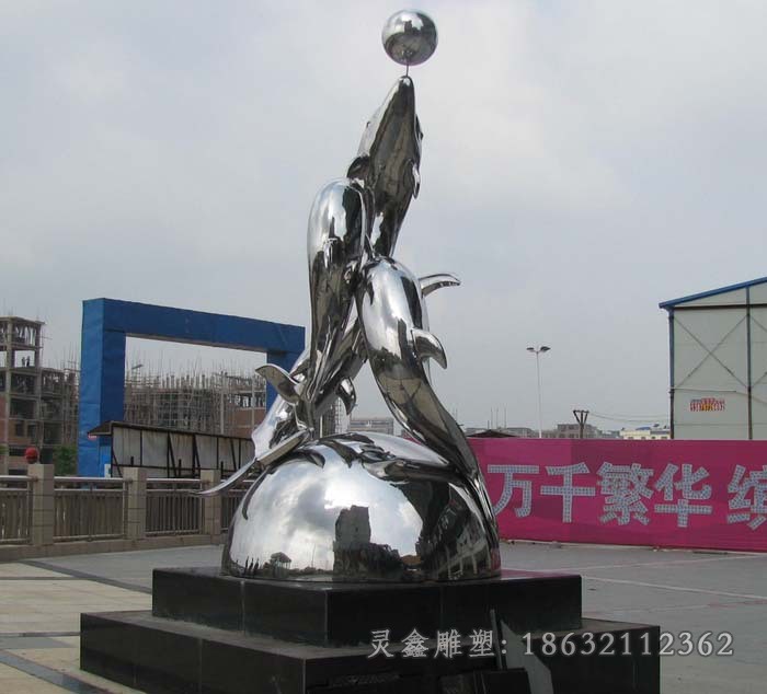 不锈钢镜面海豚彩绘雕塑