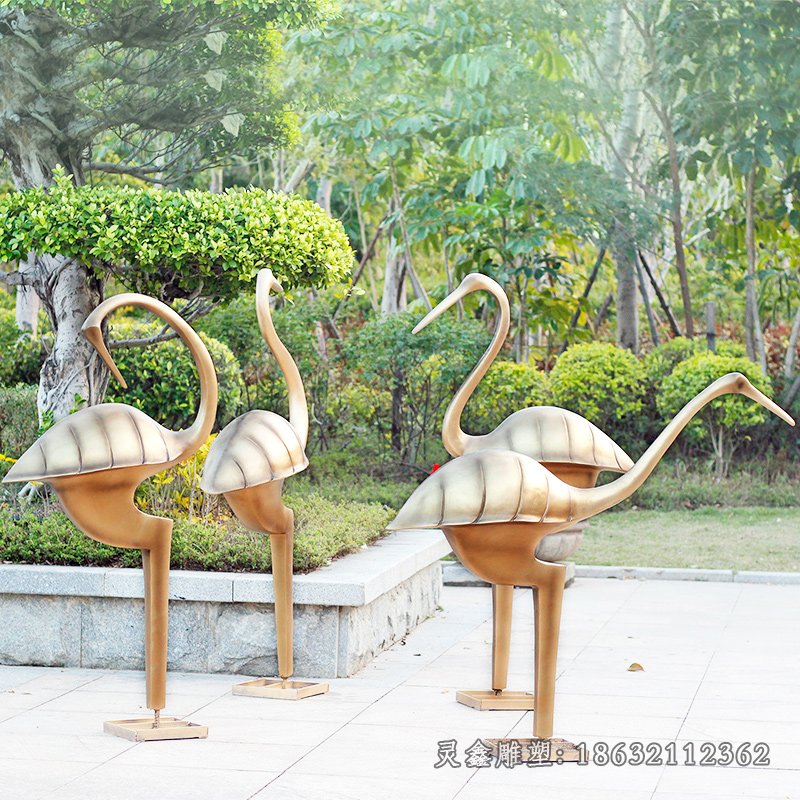玻璃钢仙鹤动物雕塑，玻璃钢公园仿铜动物雕塑
