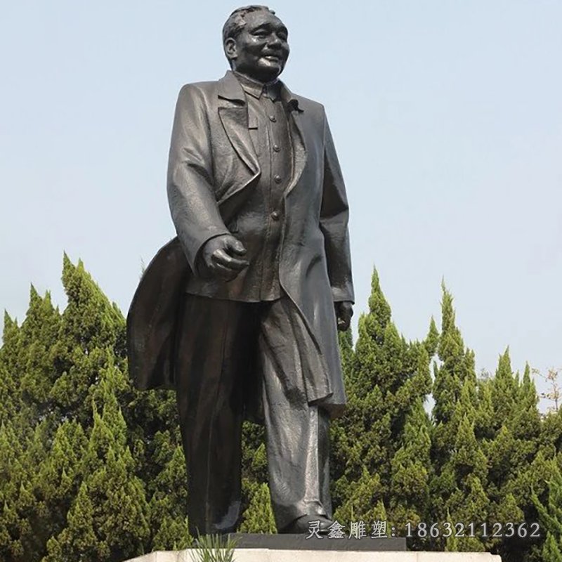 邓小平伟人景观铜雕
