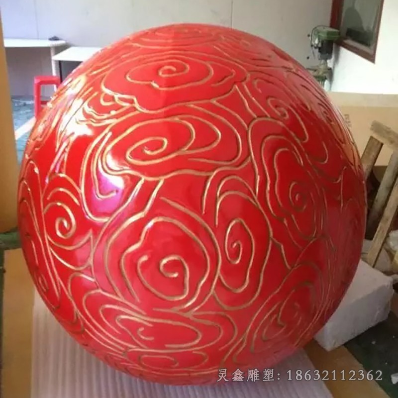 不锈钢彩绘圆球城市景观雕塑