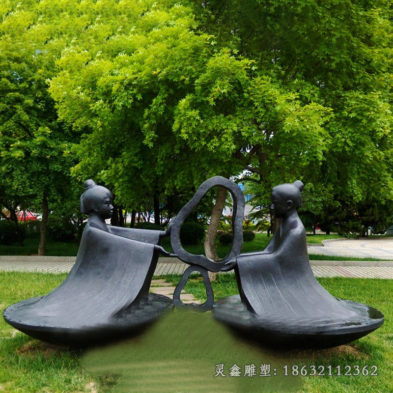 孔融让梨铜雕，公园景观雕塑