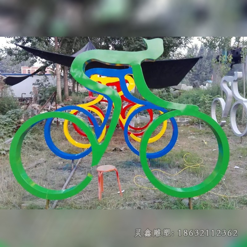 不锈钢骑自行车抽象人物雕塑