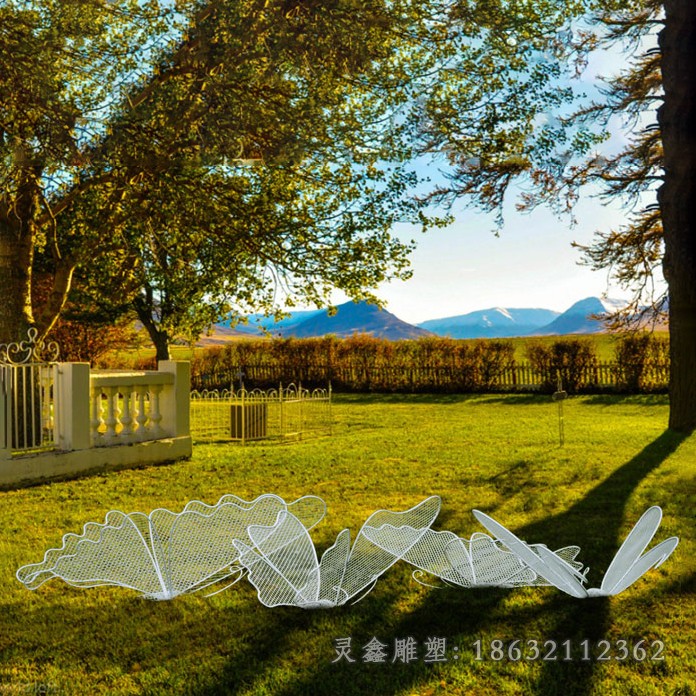 公园不锈钢抽象蝴蝶雕塑