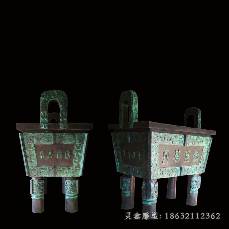四足青铜鼎雕塑