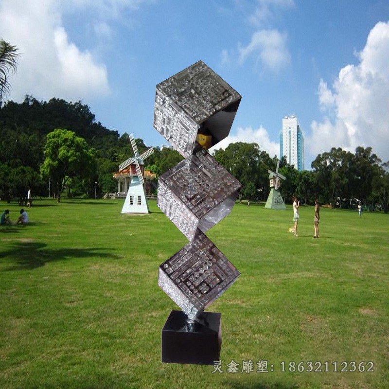 公园魔方镂空不锈钢雕塑