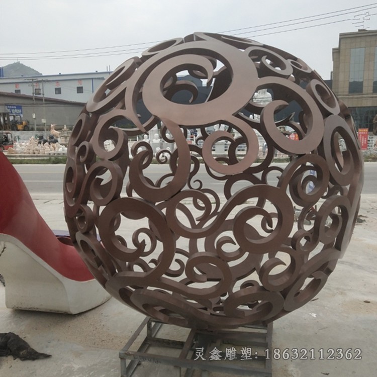 广场不锈钢景观镂空球雕塑