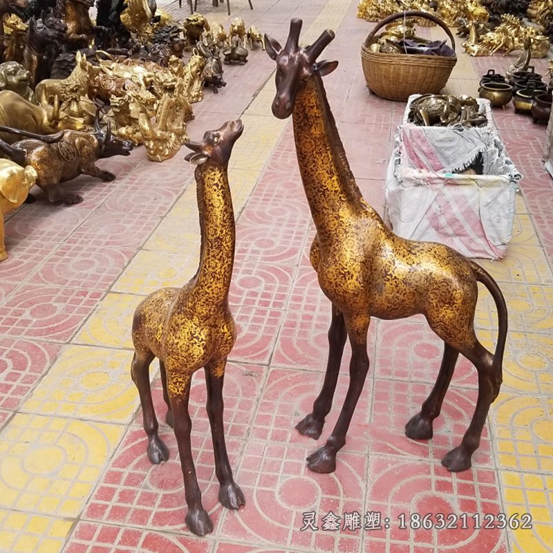长颈鹿城市动物景观铜雕