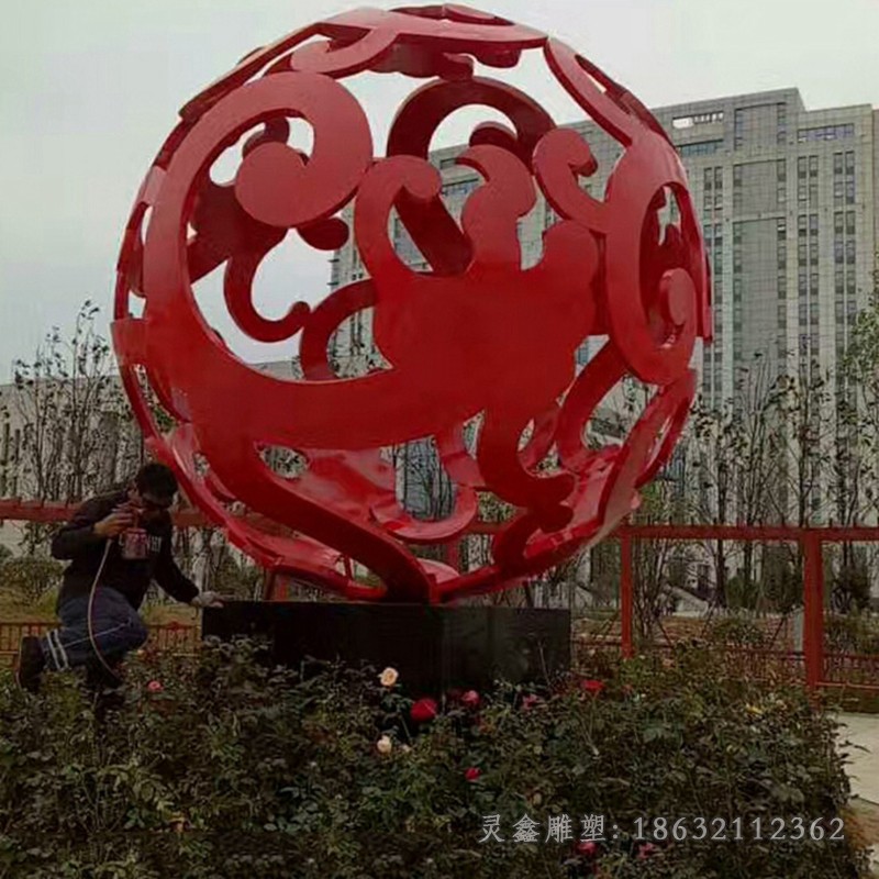 广场不锈钢镂空球发光雕塑