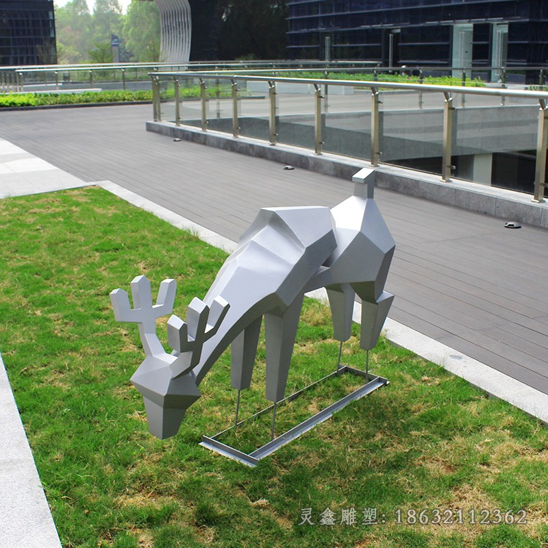 景区几何抽象鹿不锈钢雕塑