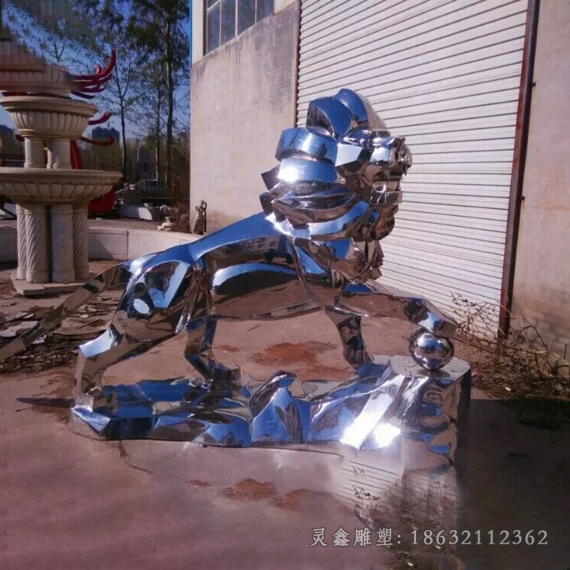 镜面几何不锈钢抽象狮子雕塑