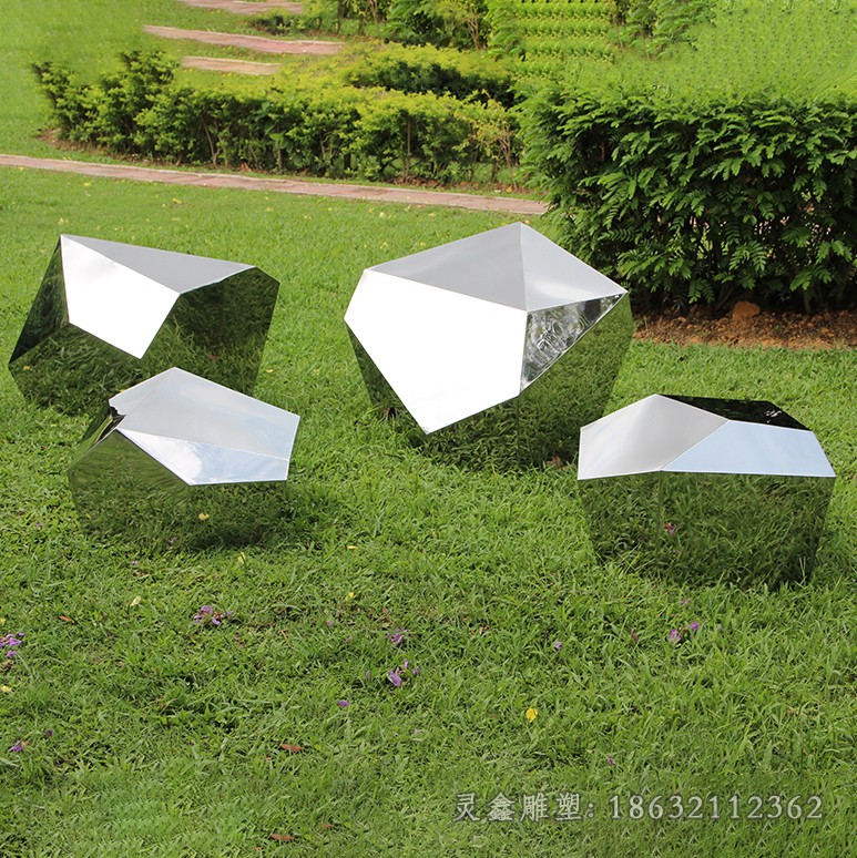 园林不锈钢几何石头景观雕塑