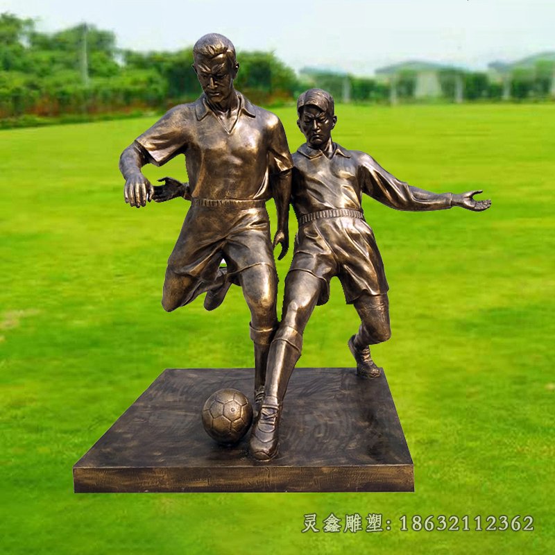 校园踢足球少年铜雕 (1)