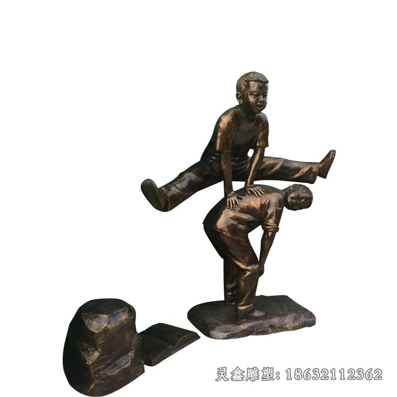 校园跳高儿童雕塑 (2)