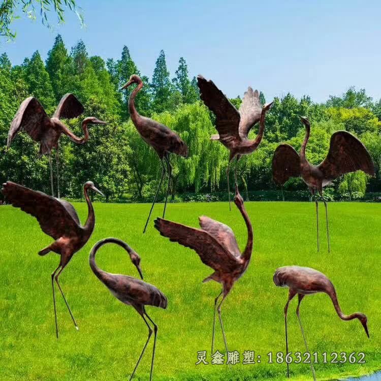 展翅仙鹤铜雕