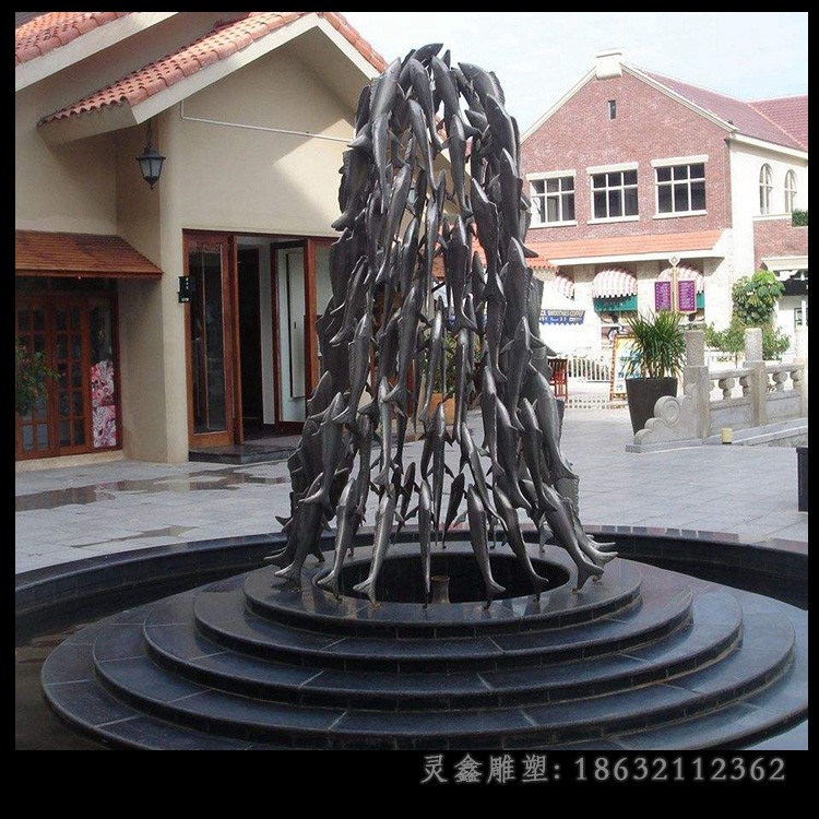 不锈钢彩绘鱼庭院景观雕塑