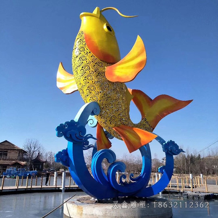 不锈钢彩绘鱼庭院景观雕塑