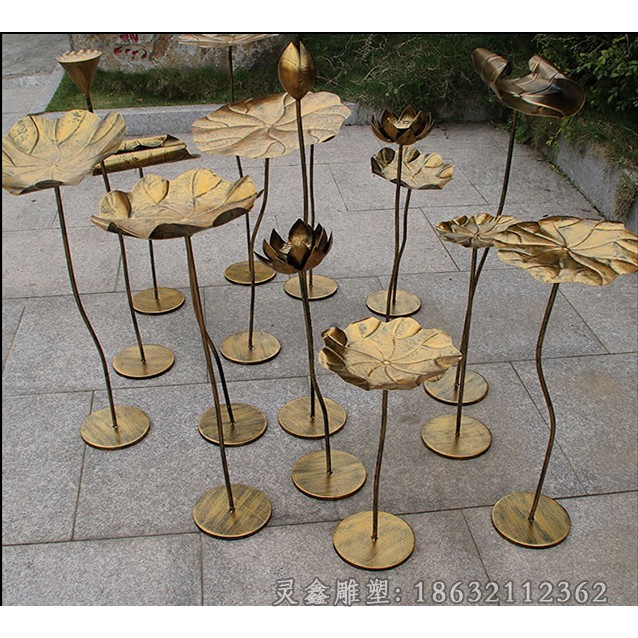 园林不锈钢荷花景观雕塑