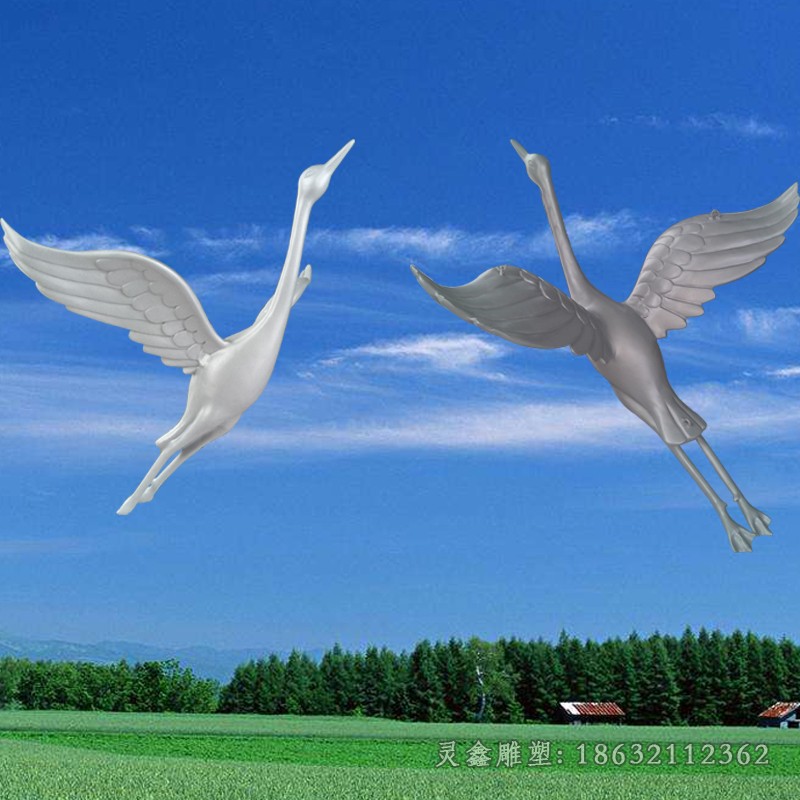 展翅仙鹤不锈钢动物雕塑