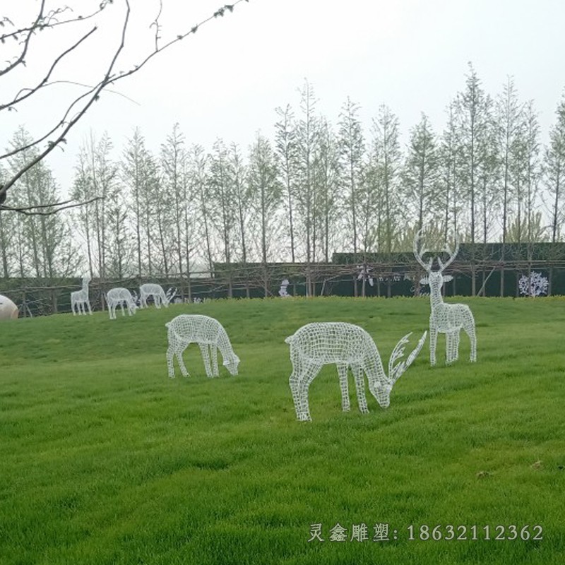 园林镂空鹿不锈钢景观雕塑