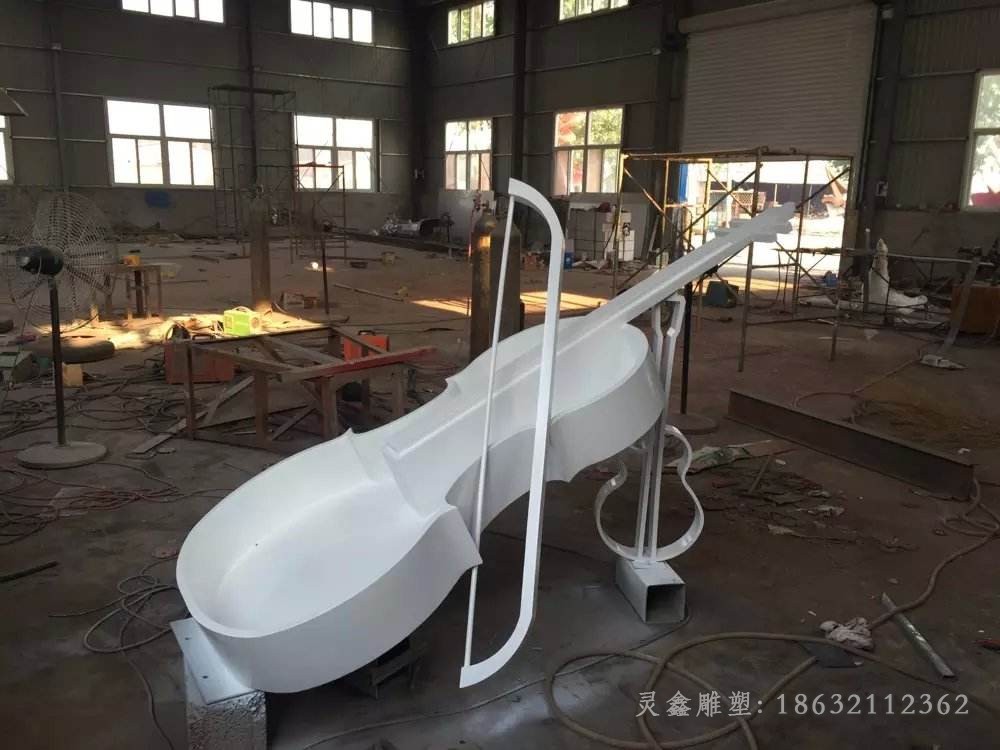 不锈钢抽象大提琴户外雕塑