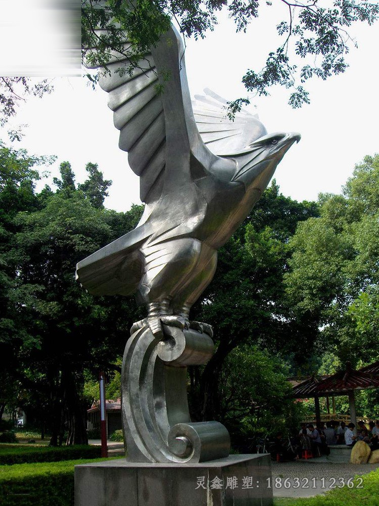 不锈钢抽象飞鹰广场景观雕塑