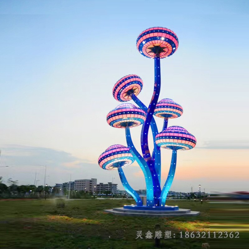 不锈钢镜面彩绘蘑菇雕塑
