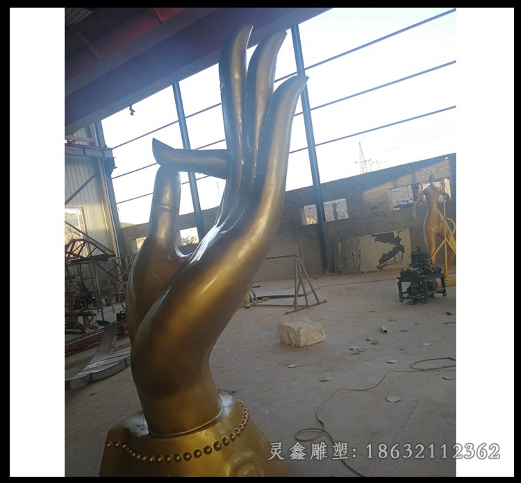 不锈钢彩绘手指公园景观雕塑