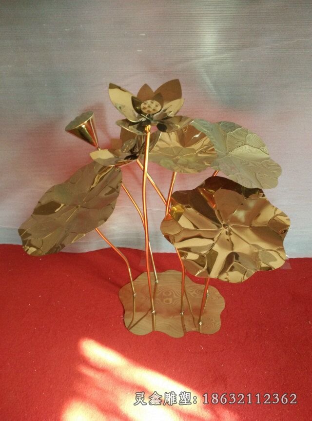荷花广场植物景观铜雕