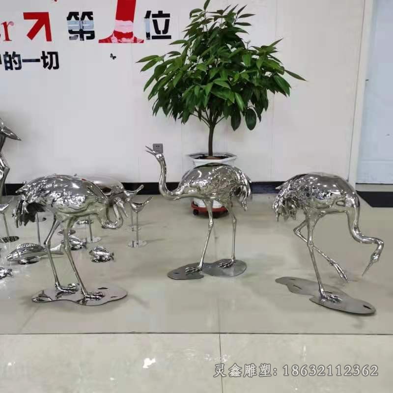 不锈钢镜面白鹭城市景观雕塑