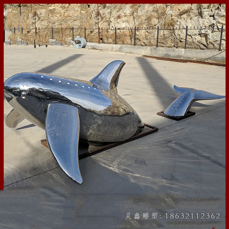 镜面海豚不锈钢景观雕塑