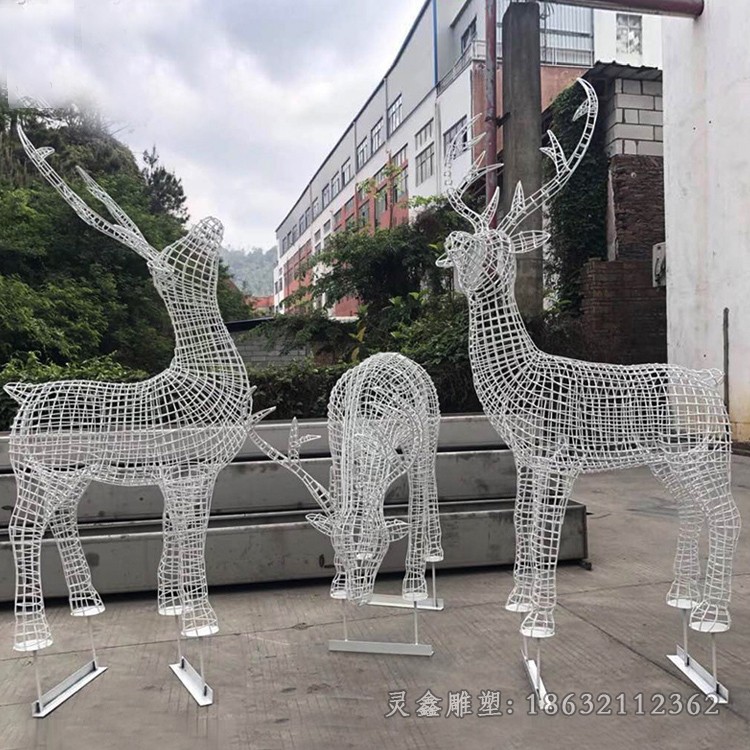 别墅不锈钢镂空鹿雕塑