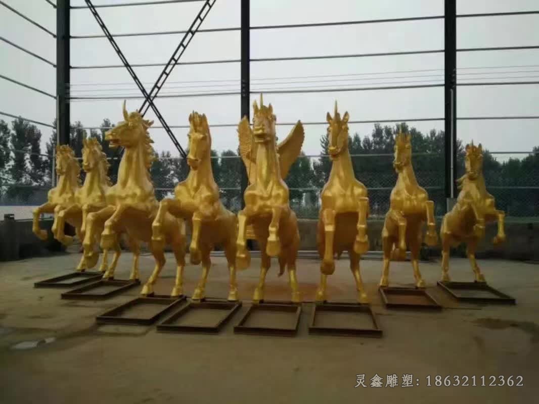 阿波罗战车金色景观铜雕
