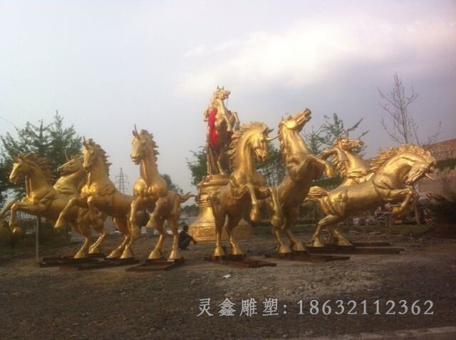 八马奔腾抽象景观雕塑