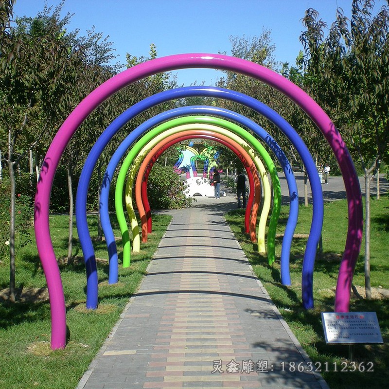 不锈钢彩绘彩虹标志雕塑