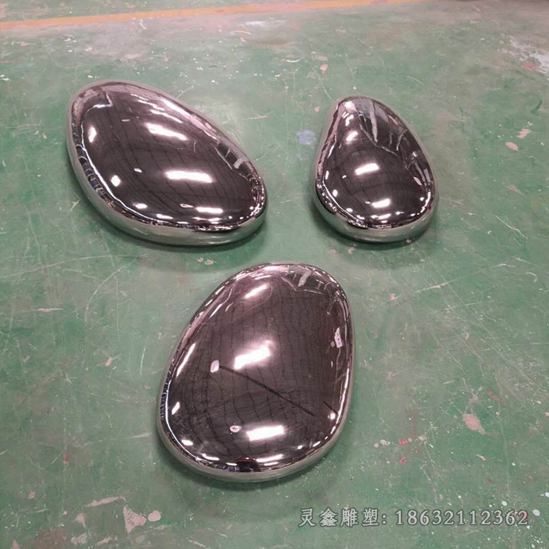 镜面鹅卵石标志不锈钢雕塑