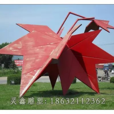 不锈钢红色枫叶景观雕塑