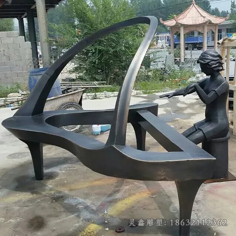 抽象弹钢琴人物园林铜雕