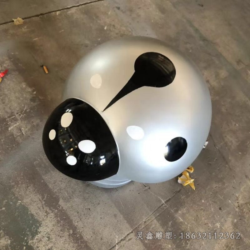 七星瓢虫公园不锈钢雕塑