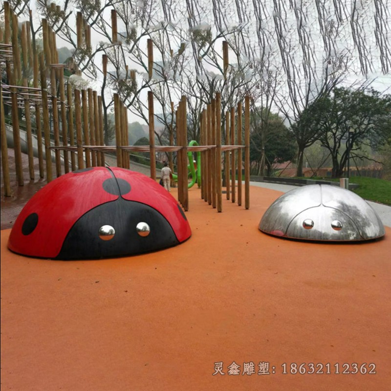七星瓢虫户外不锈钢雕塑