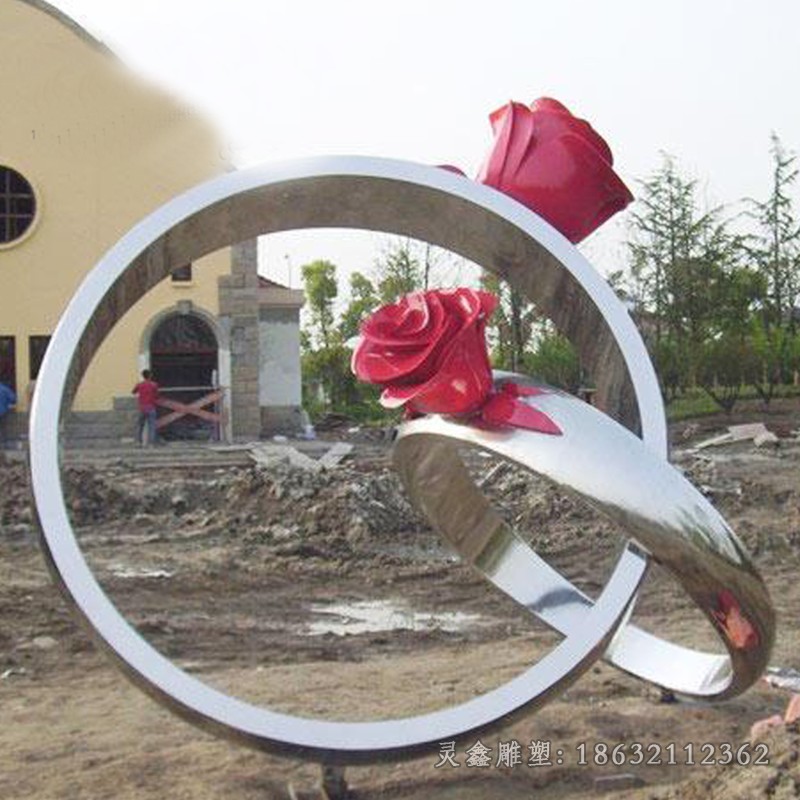 不锈钢镜面戒指校园雕塑